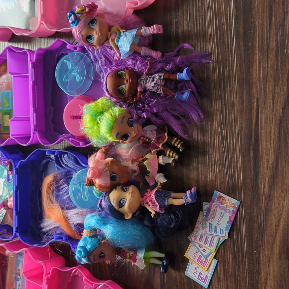 HAIRDORABLES dolls - Picture 2 of 5